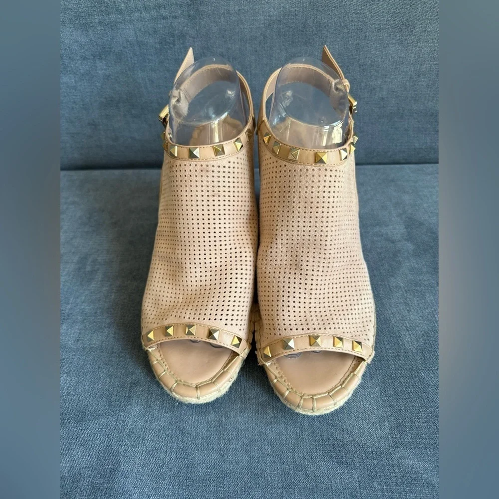 Marc Fisher Studded Wedge Sling Back Espadrilles Sandals SZ 9M Neutral Summer